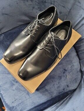 Men's Tie Dress Shoes Size 9.5 Black New In Box